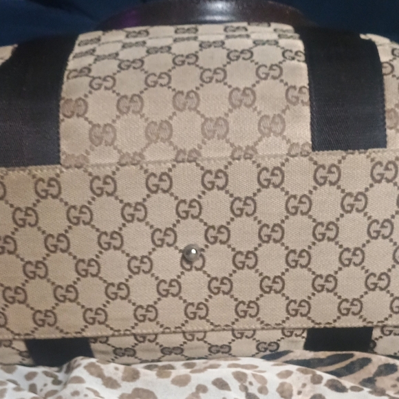 SALE SALE SALE Gucci Brown Monogram UNISEX Travel Bag - Picture 8 of 11